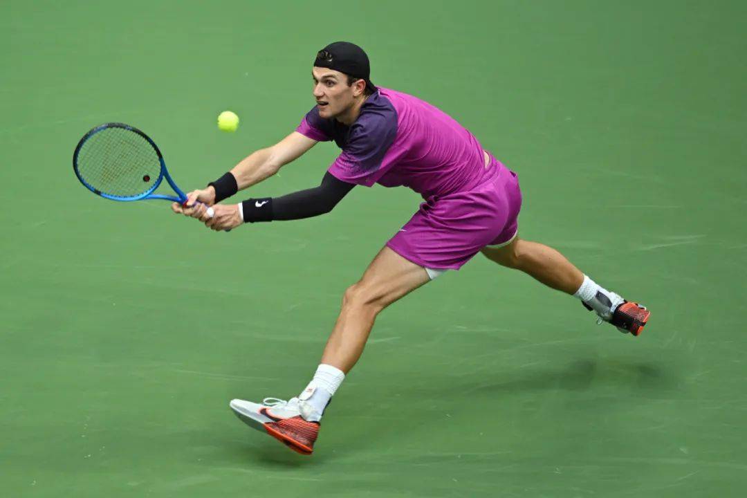 绘出一幅逐 绘出一幅逐